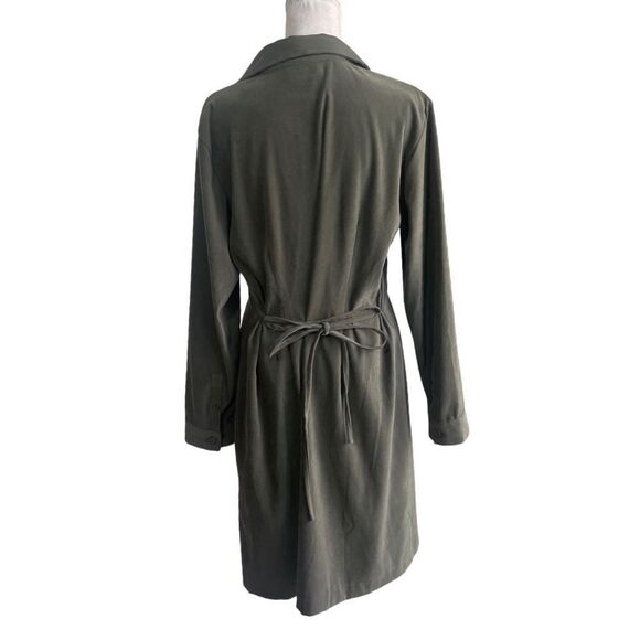 BAGATELLE Pullover w/ half button closure w/tie belt, Faux Suede, Size L - Picture 8 of 8